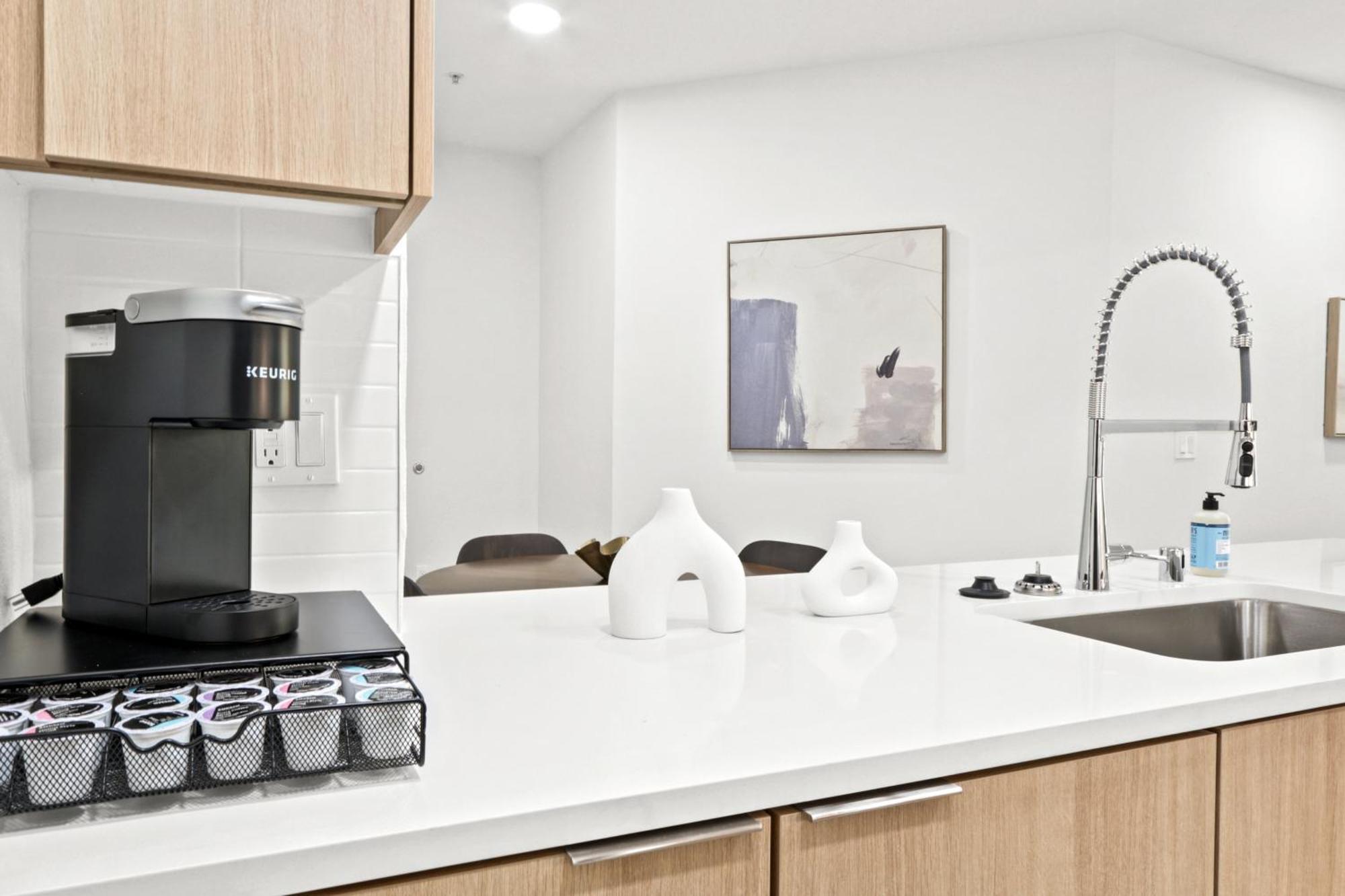 Apartamento Splendid 2br, 2ba 12 Min Walk To Sm Pier! Los Ángeles